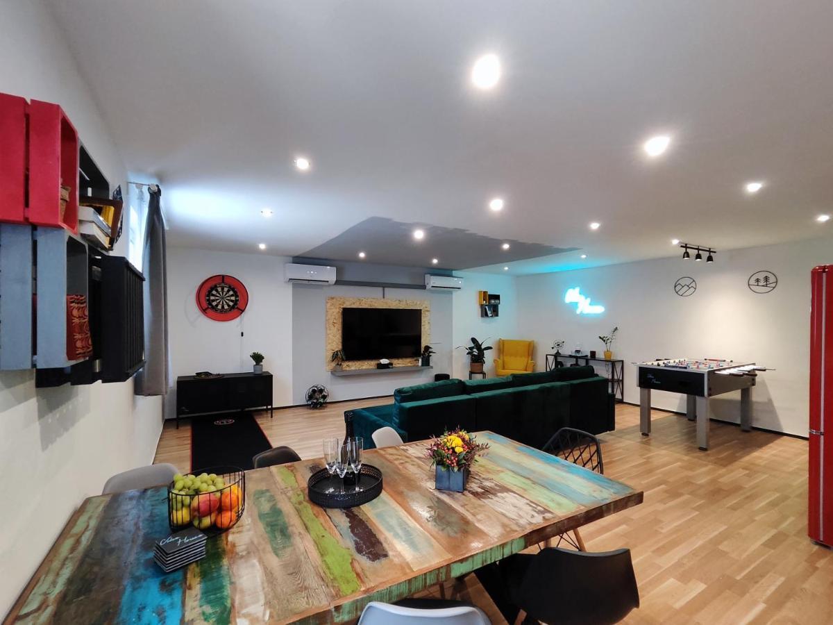 Vibe House Prague Apartment ภายนอก รูปภาพ