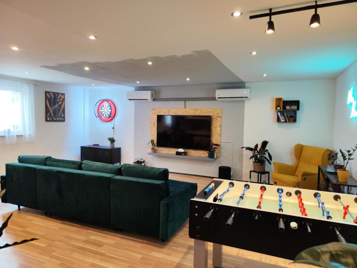 Vibe House Prague Apartment ภายนอก รูปภาพ