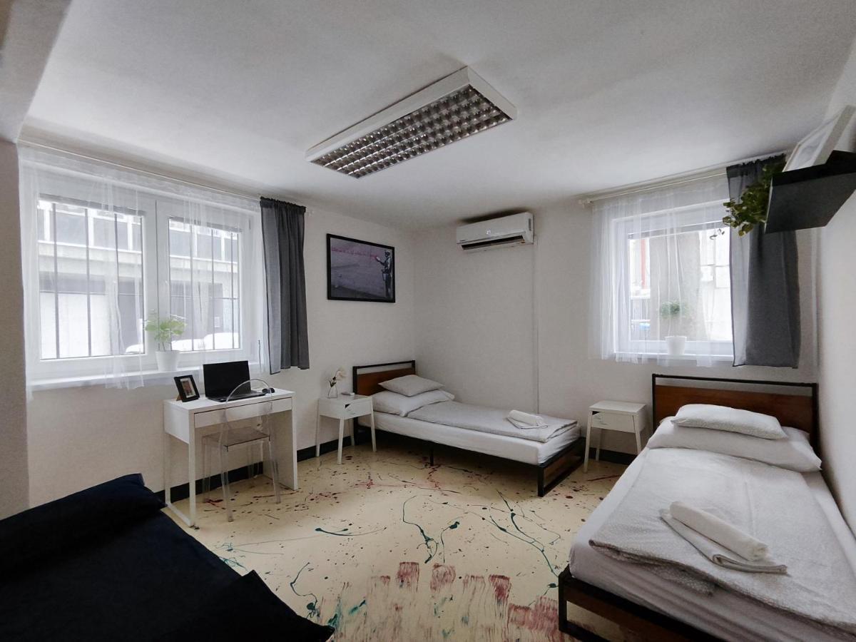 Vibe House Prague Apartment ภายนอก รูปภาพ