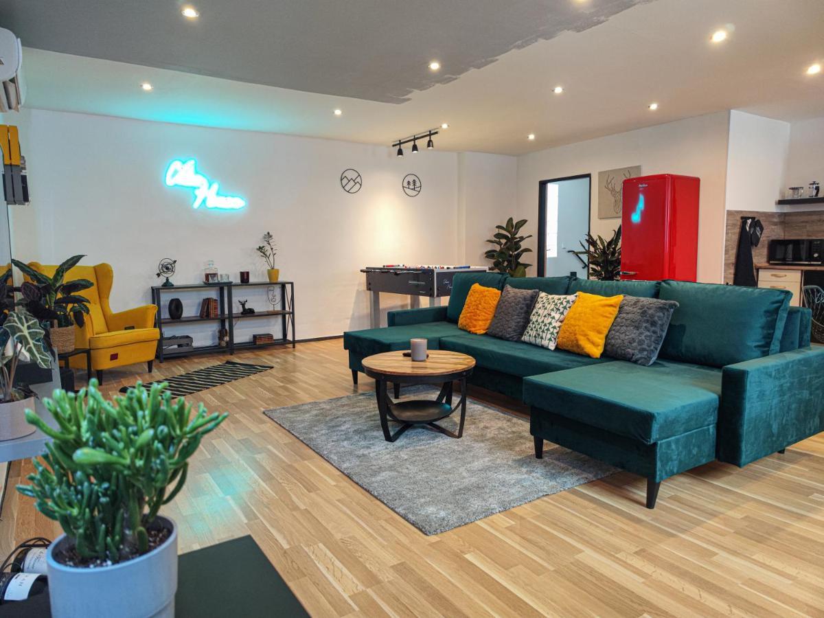 Vibe House Prague Apartment ภายนอก รูปภาพ